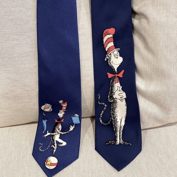 Dr. Seuss silk neckties 2 New ties “The Cat 🐈‍⬛ in The Hat” 🎩 - Picture 2 of 16